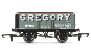 Hornby 7 Plank Wagon 'Gregory'