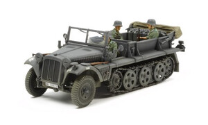 Tamiya German 1T Half-Track Sd.Kfz 10 37016