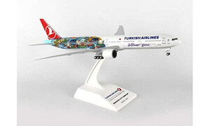 Skymarks 1/200 B777-300 Turkish airline SKR854