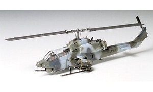 Tamiya Bell AH-1W Super Cobra 60708