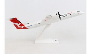 Skymarks 1/100 Qantaslink Dash 8 Q400 SKR1016