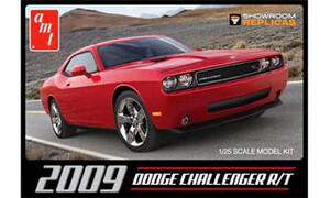 AMT Models 1:25 2009 Dodge Challenger R/T 1117M