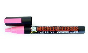 Mr Hobby Gundam Marker Fluoro Pink GM14