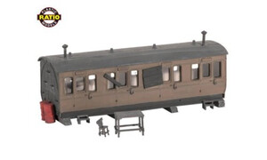 Peco Ratio 501 Grounded Coach Body RA501