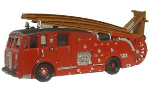 Oxford Diecast London Dennis F12 Fire Engine NDEN001