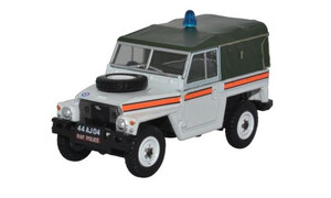 Oxford Diecast RAF Police Akrotiri Land Rover Lightweight 76LRL010