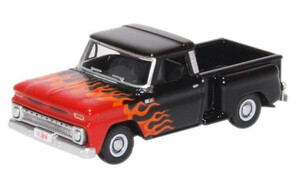 Oxford Diecast Chevrolet Stepside Pick Up 1965 Black/Orange 87CP65004