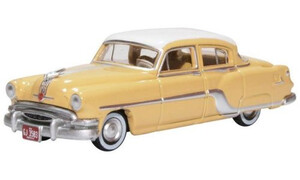 Oxford Diecast Pontiac Chieftain 4 Door 1954 Winter White maize Yellow 87PC54002