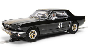 Scalextric Ford Mustang - Black and Gold C4405