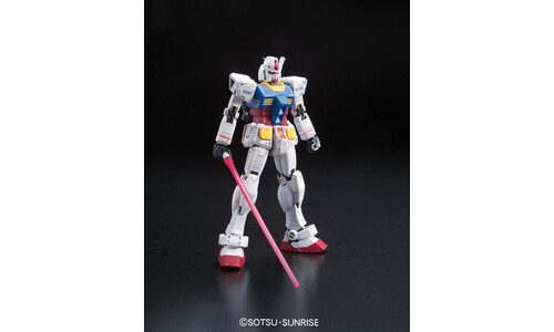 Bandai RG RX-78-2 Gundam