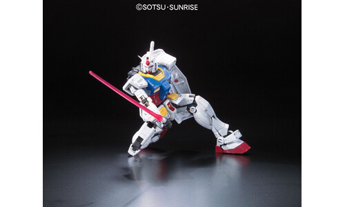 1/144 RG RX-78-2 Gundam