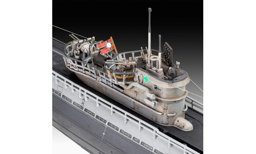 Revell German Submarine Type IX C-40 U190 05167 Side