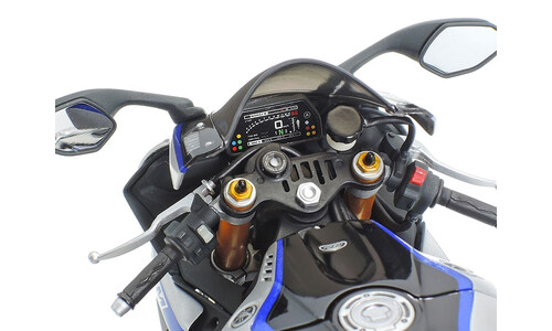 Tamiya Yamaha YZF-R1M 1:12 Plastic Model Kits