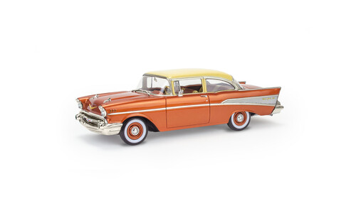 Revell 57 Chevy Bel Air 14551 Side