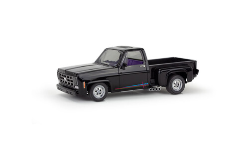 Revell ‘77 Chevy® Street Pickup 14552 Left-Side