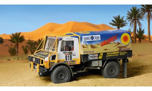 Revell Mercedes-Benz Unimog