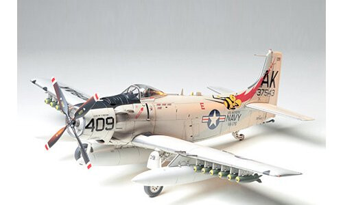 Tamiya Douglas Skyraider