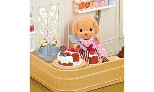 Sylvanian Families Cake Decorating