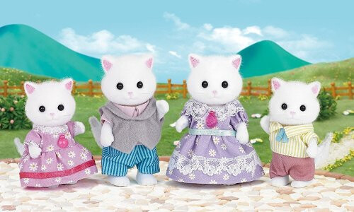 Sylvanian Families Persian Cat Family