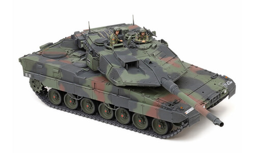 Tamiya Leopard 2 A7v 35387 Front-Side