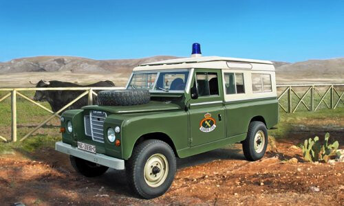 Italeri LAND ROVER SERIES III 109 "Guardia Civil" Plastic Model Kit 6542S