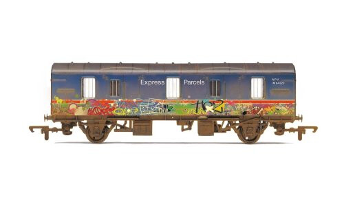 Hornby BR 4 Wheel CCT with Graffiti R6919