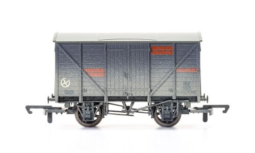 Hornby Vent Van with Sound R6925TTS