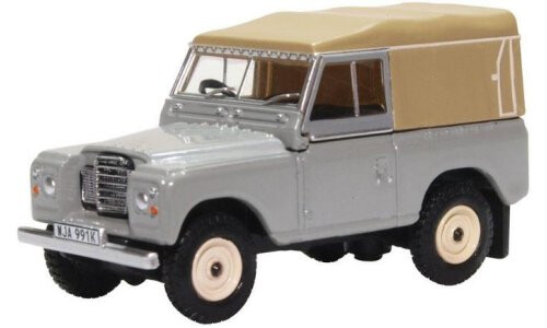 Oxford Diecast Land Rover Series III Canvas Mid Grey 76LR3S003