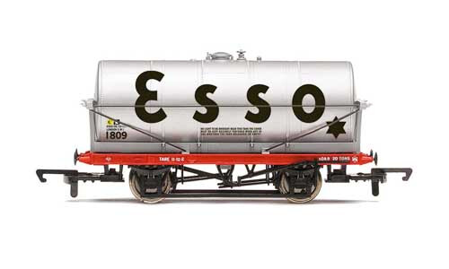 Hornby 20T Tank Wagon, ESSO - Era 2/3 R60037