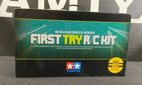 Tamiya RC First Try RC Kit TT-02B Plasma Edge II Purple/green 57988