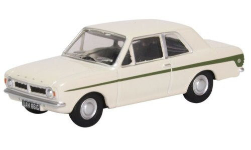 Oxford Ford Cortina MK2 Ermine White Sherwood Green 76COR2008