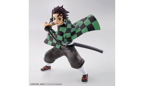 Bandai Demon Slayer Model Kit KAMADO TANJIRO G50609241