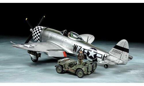 Tamiya P-47D Thunderbolt Bubbletop With 1/4-Ton 4X4 Light Vehicle 25214