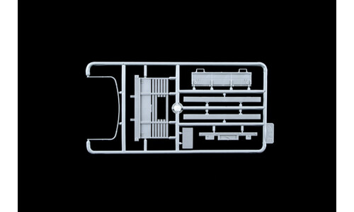 Italeri LEND LEASE U.S.TRUCK with ZIS - 3 gun Plastic Model Kit 6499S