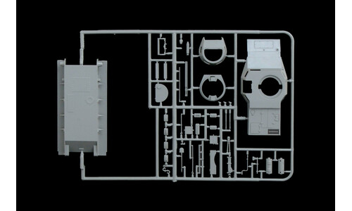 Italeri Pz. Kpfw. I Ausf. B Plastic Model Kit 6523S