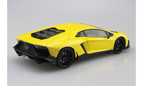 Aoshima Lamborghini Aventador A005982 Right Rear