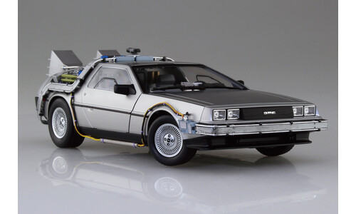 Aoshima Back to the Future Part I Delorean A006436 Front-Right