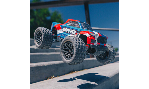 Arrma Granite Grom 4WD Monster Truck Blue Edition ARA2102T1 Jump