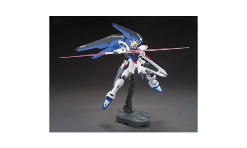 1/144 HGCE Freedom Gundam G0196727