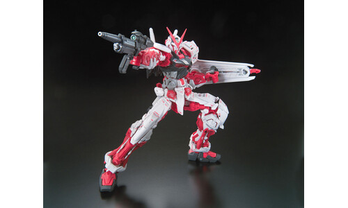 Bandai 1/144 MBF-P02 Gundam Astray Red Frame G0200634