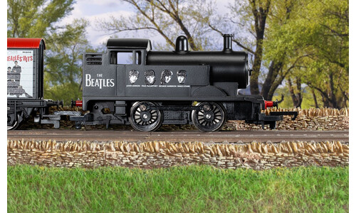 Hornby The Beatles, The Liverpool Connection: EP Collection Side A Train Pack - Limited Edition R30258 Locomotive